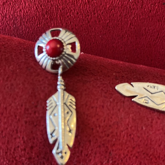 CHRISTMAS π€Ά SALE: BEAUTIFUL STERLING SILVER π GEM/FEATHER EARRINGS $15 Off - Picture 2 of 5